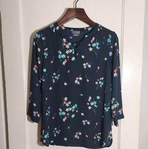 Van Heusen XS 3/4 sleeve floral top